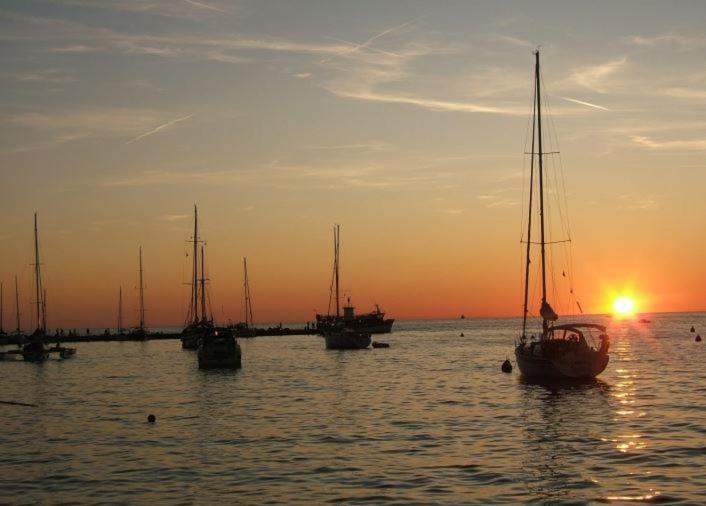 Apartman Onaon Novigrad Istria Exteriér fotografie